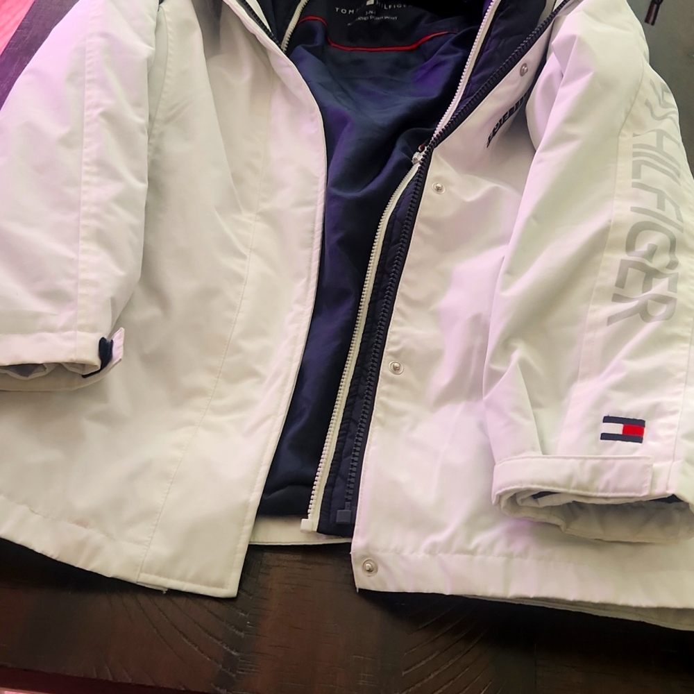 Tommy Hilfiger 3 in 1 All Weather System Jacket size XL US White and Navy